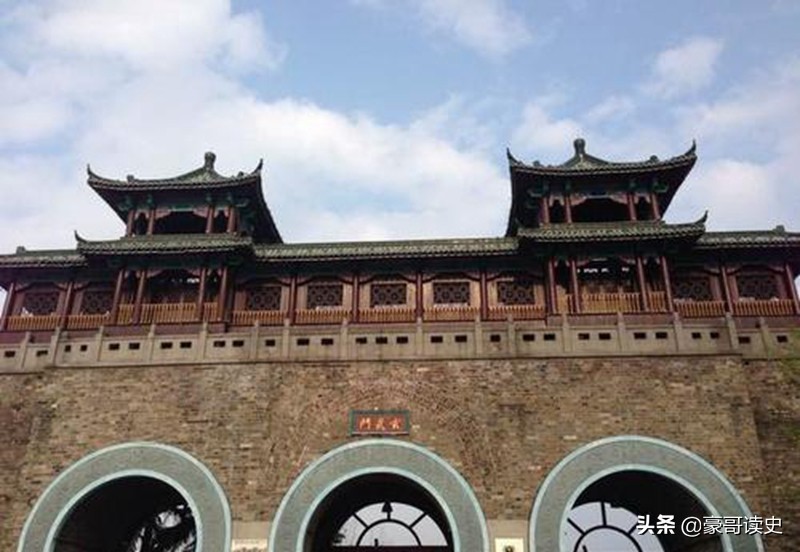 玄武门之变李世民是咋控制李渊的,玄武门之变李渊为何不选择李世民