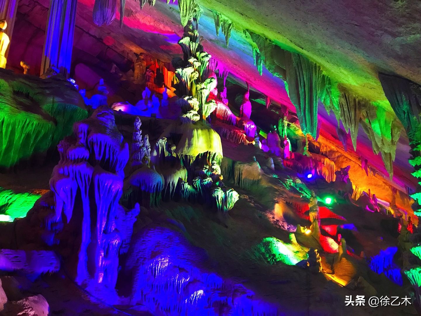 成都溶洞漂流旅游攻略,初秋成都适合游玩地方