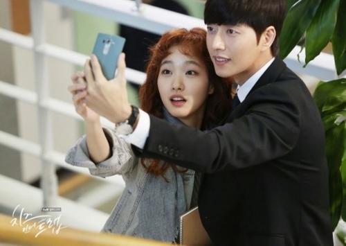 朴海镇人气怎么样,朴海镇为什么不老呀