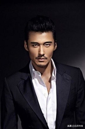 自产机芯,帝舵周杰伦同款什么机芯