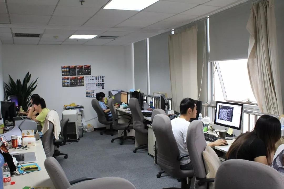 在电信公司上班的感受,在中国电信工作是怎样的体验