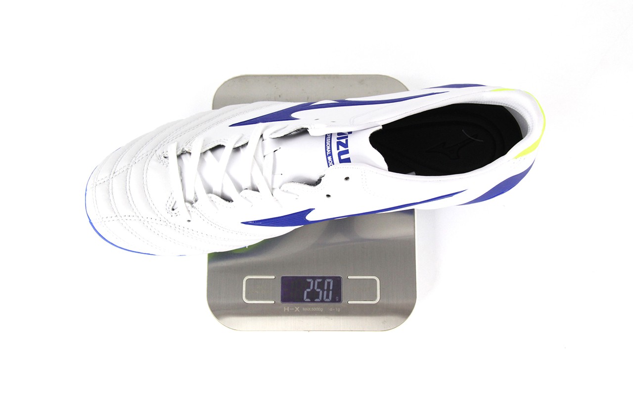 靠的是过硬的品质和口碑,美津浓moreliaas实战