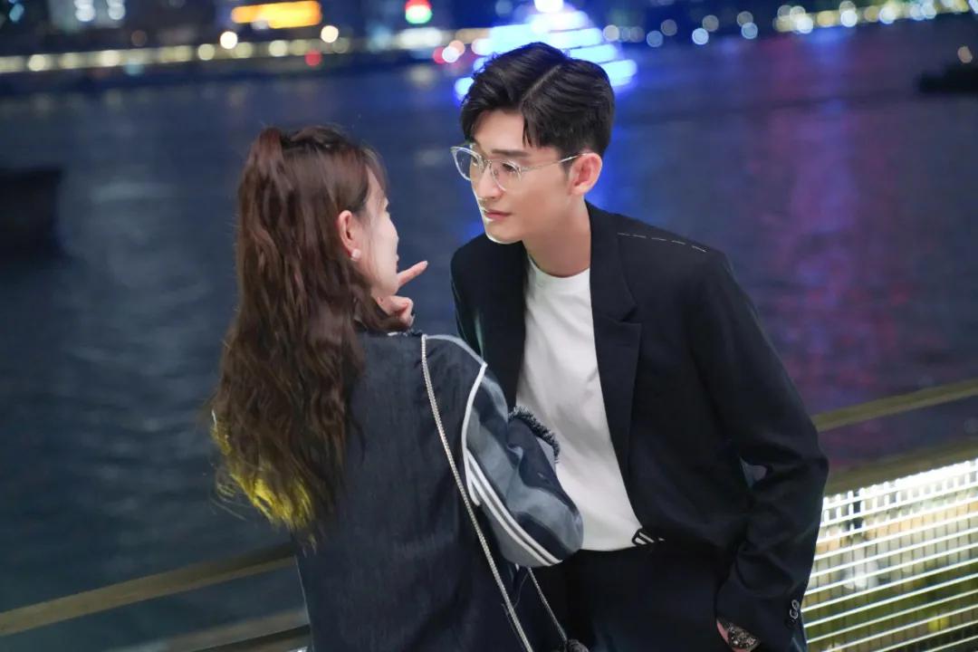 张翰霸道总裁油腻名场面,张翰霸道总裁出场合集帅气