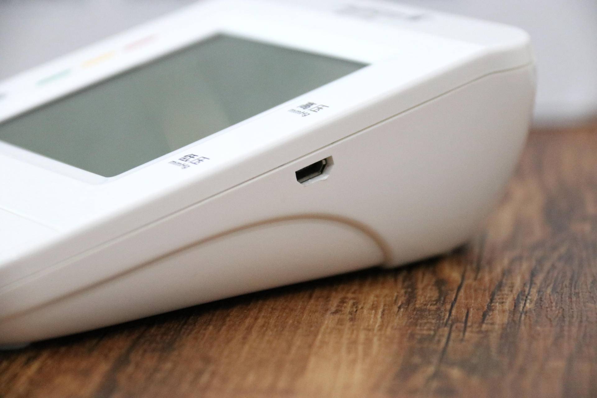 爱尔泰电子血压计正确使用方法,电子血压计真实测评