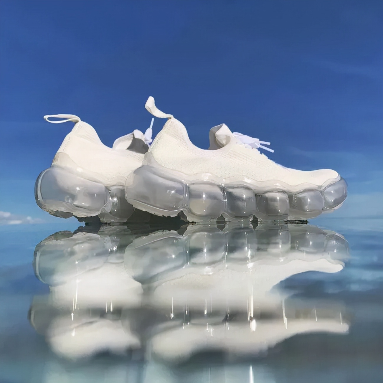 如果女朋友一生气就踩你的「小白鞋」，那么这篇请收藏｜球鞋推荐