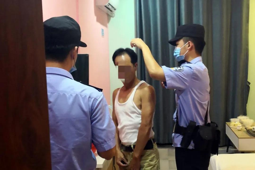 警方大清查一夜抓获20多人,汕头潮南统一清查行动