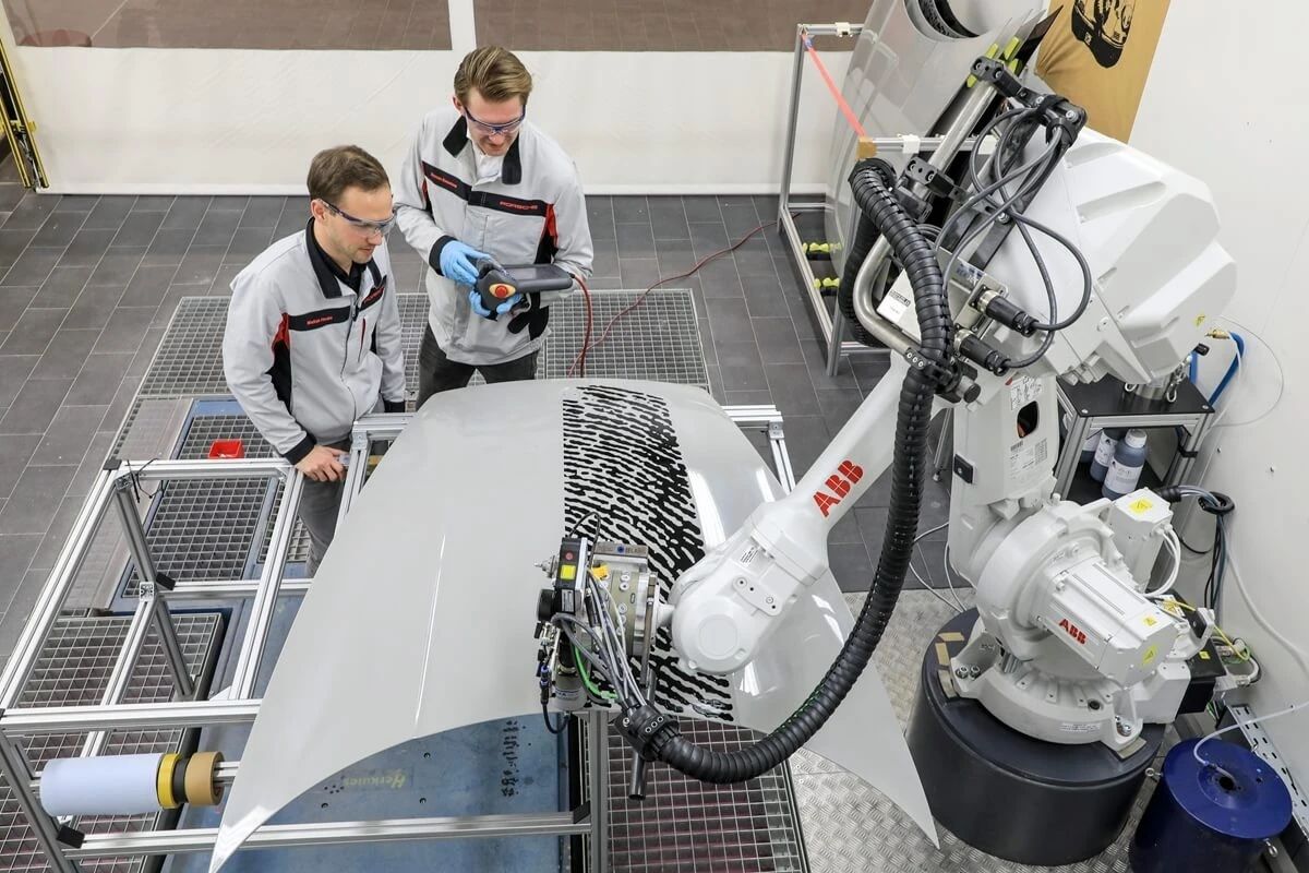 2023款保时捷911价值1000万,保时捷718彩绘官方推荐