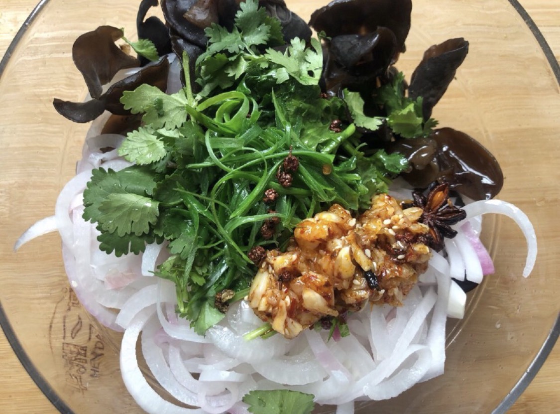 它是天然的减肥菜，每天吃一盘，脂肪悄悄没，身体就会越来越轻松