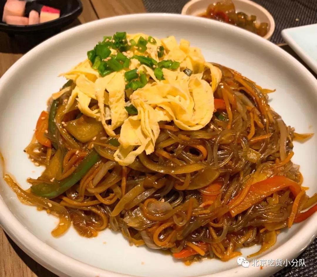 南京超火韩餐,三里屯上菜韩餐