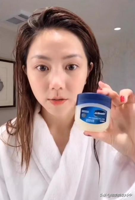 邓紫棋护肤品修复,邓紫棋种草芦荟胶