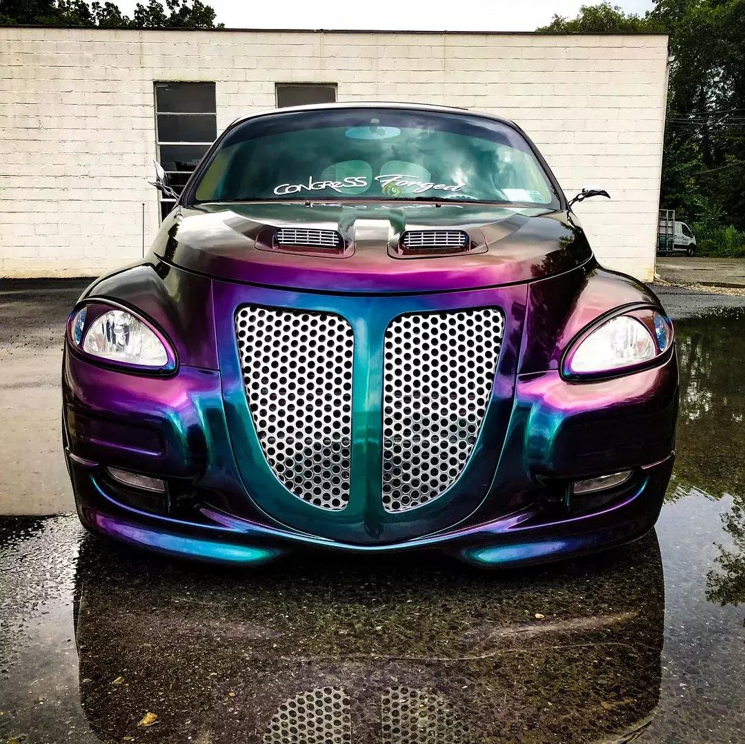 小众车型改装起来也疯狂，来看“外星来客”克莱斯勒PT漫步者改装