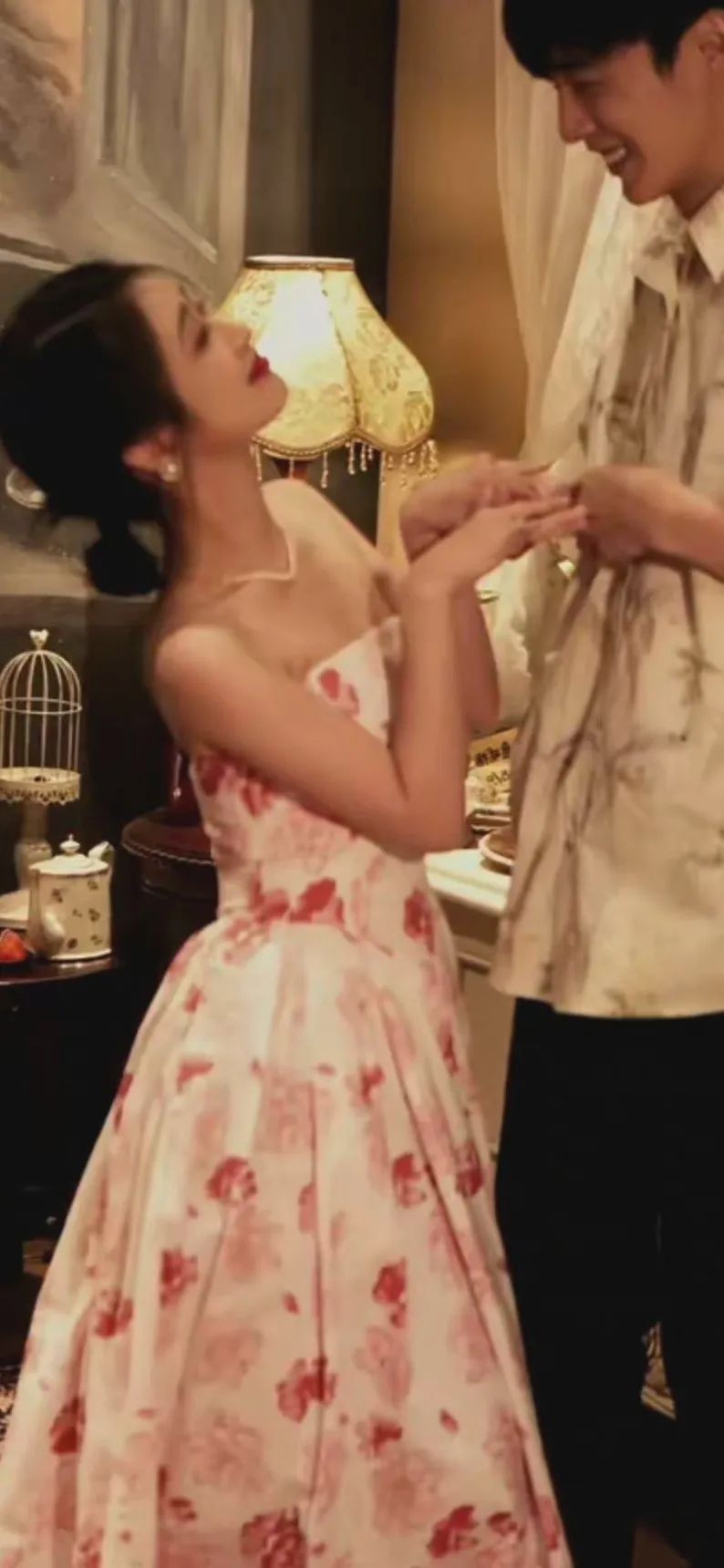 军人聊天背景图可爱女,聊天背景图可爱星黛露