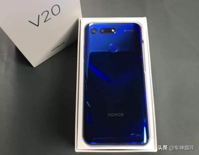 手机进水了怎么办荣耀20s,手机进水怎么修荣耀