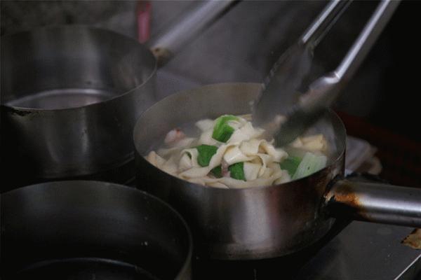 厦门哪个麻辣烫好吃又实惠,厦门好吃的麻辣烫排行榜