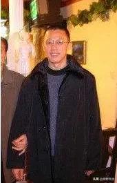 摆地摊一个人真的忙不过来,摆地摊的人怎么发朋友圈