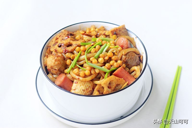 正宗炒新疆米粉的做法,疆新味新疆米粉