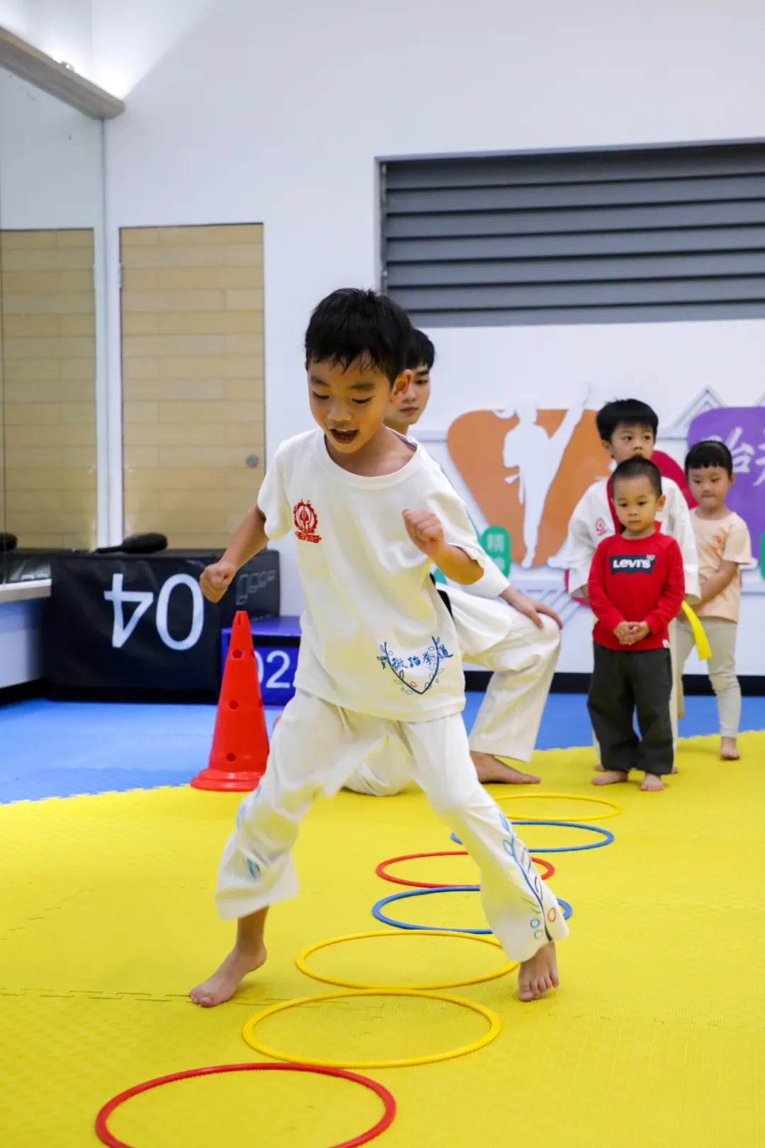 关于跆拳道的腰带你了解多少呢,体育科普是指什么