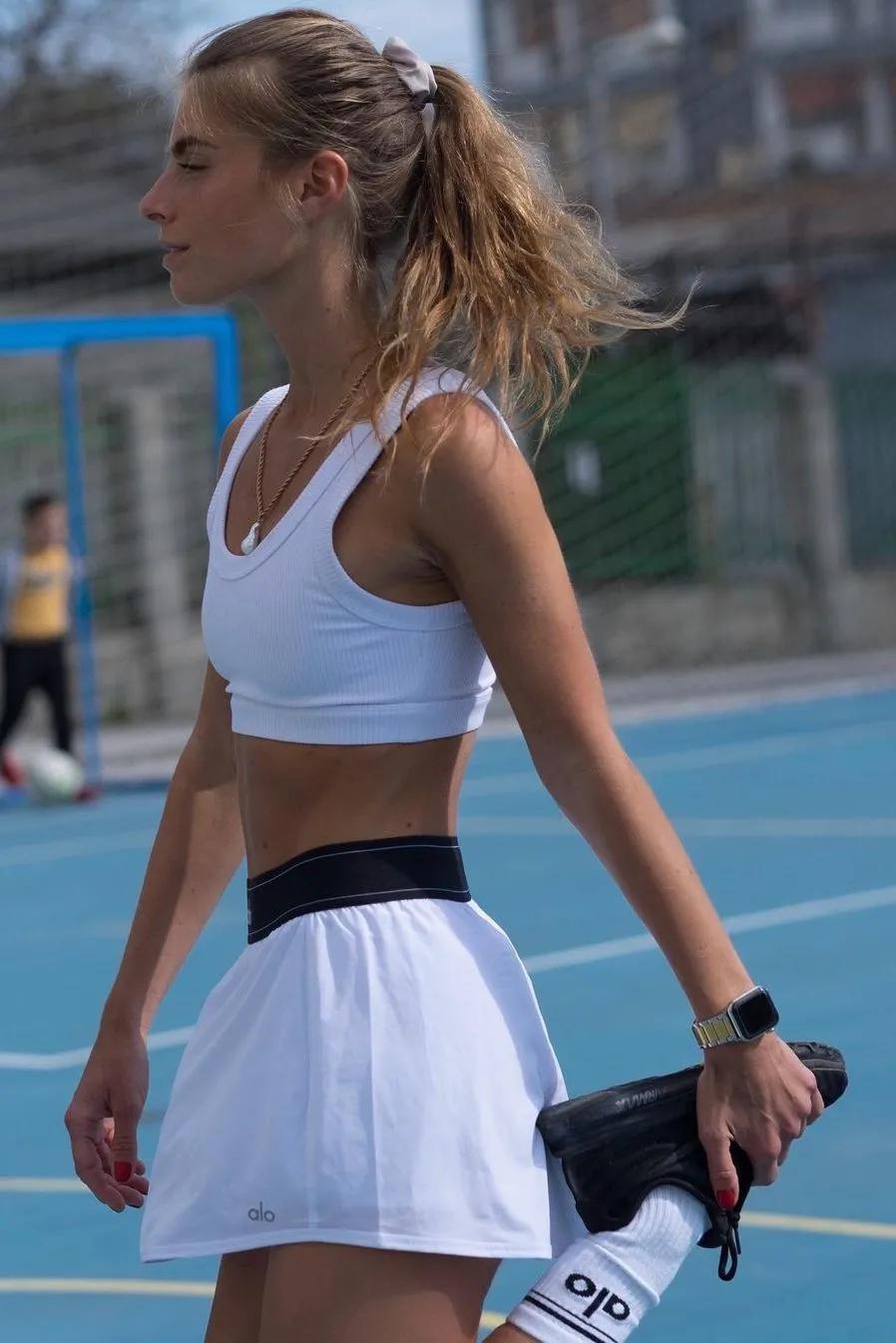 瑜伽运动服的款式,瑜伽服装运动服