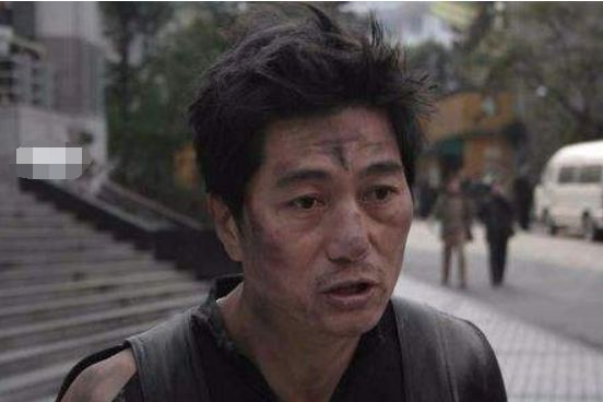 顶替刘德华,凭“我顶你个肺”大火,那个国际大盗如今怎么样了