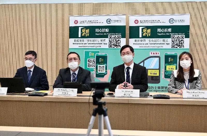 「12.2新闻速递」浸大学生会会长方仲贤被捕;《我和僵尸有个约会》重启;澳门11月*彩博**收入下挫七成