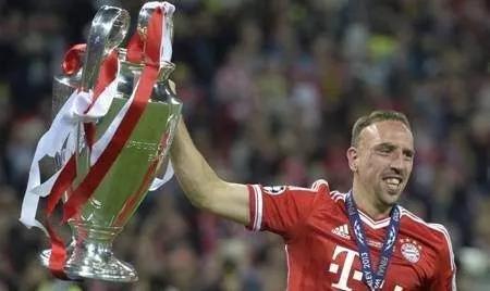 罗贝里十年终章插曲,罗贝里的十年