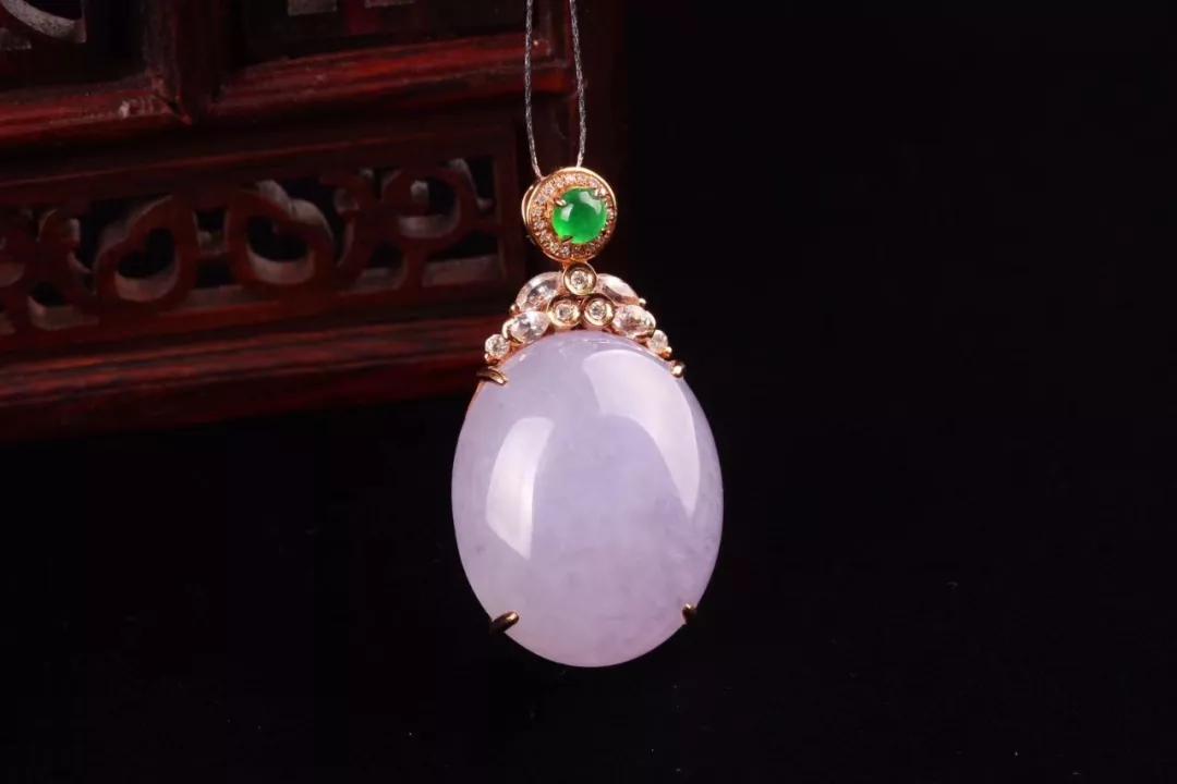 紫翡翠昭仪之星,昭仪之星翡翠是帝王紫吗