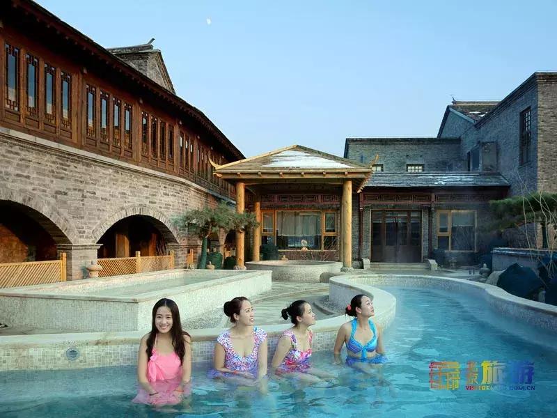 北京洗浴温泉休闲会所排名前十,天冷了北京10大温泉度假村等您泡