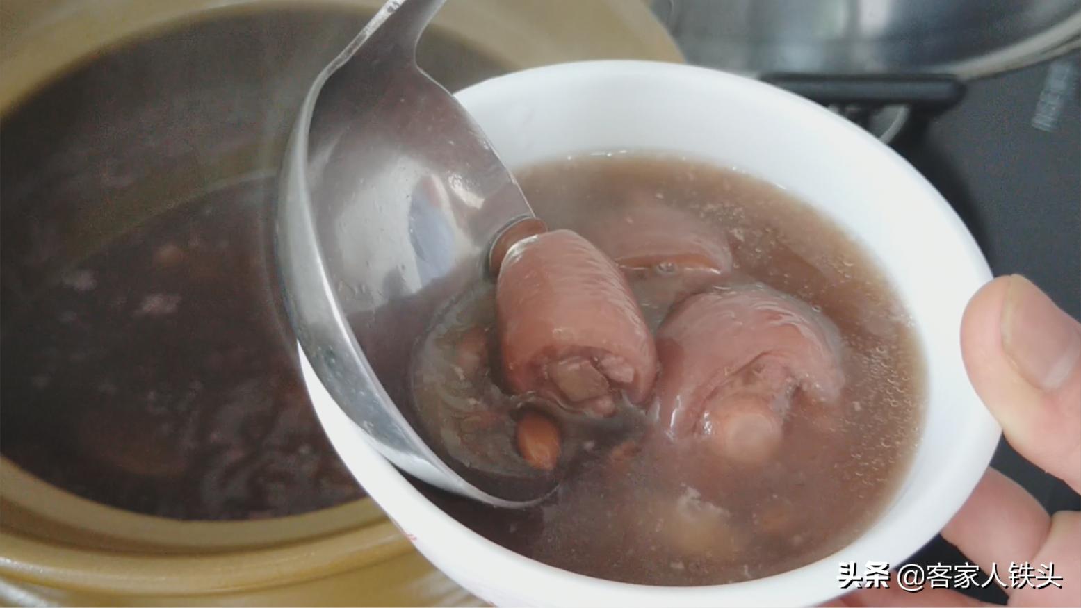 这碗汤清甜润燥补虚养颜冬季必备,夏天给家人多煲这道汤简单滋补