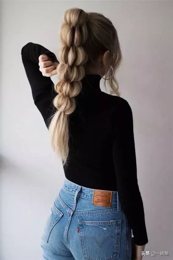 在家无聊的搞怪发型,手残党也能学会的编发教程中短发