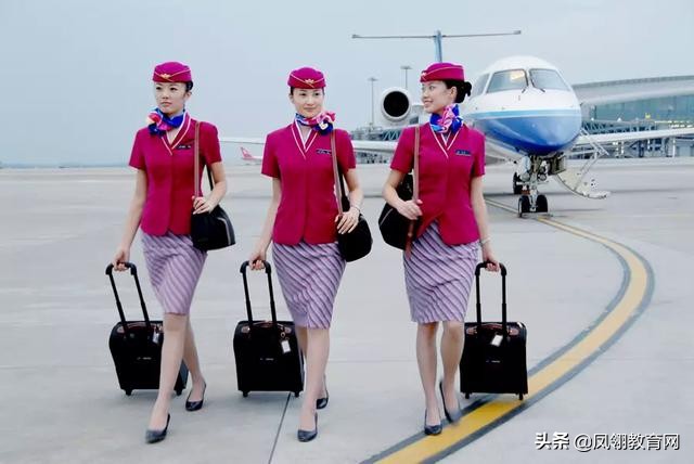 十大航空空姐排行榜,全球最资深空姐
