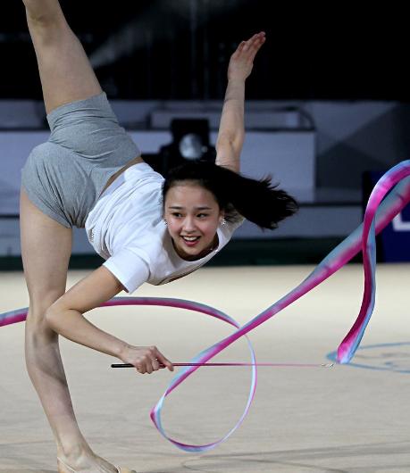 向中国体坛男神示爱的外国体坛女神，韩国、日本小迷妹最多