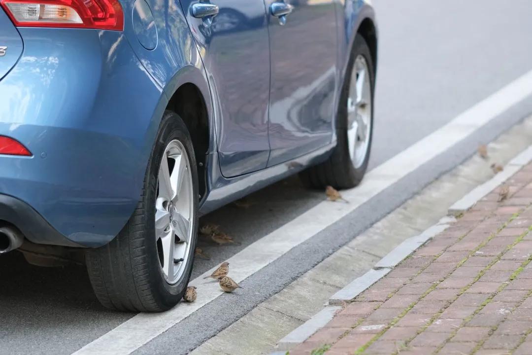 15款v40沃尔沃二手,二手沃尔沃v40多少钱