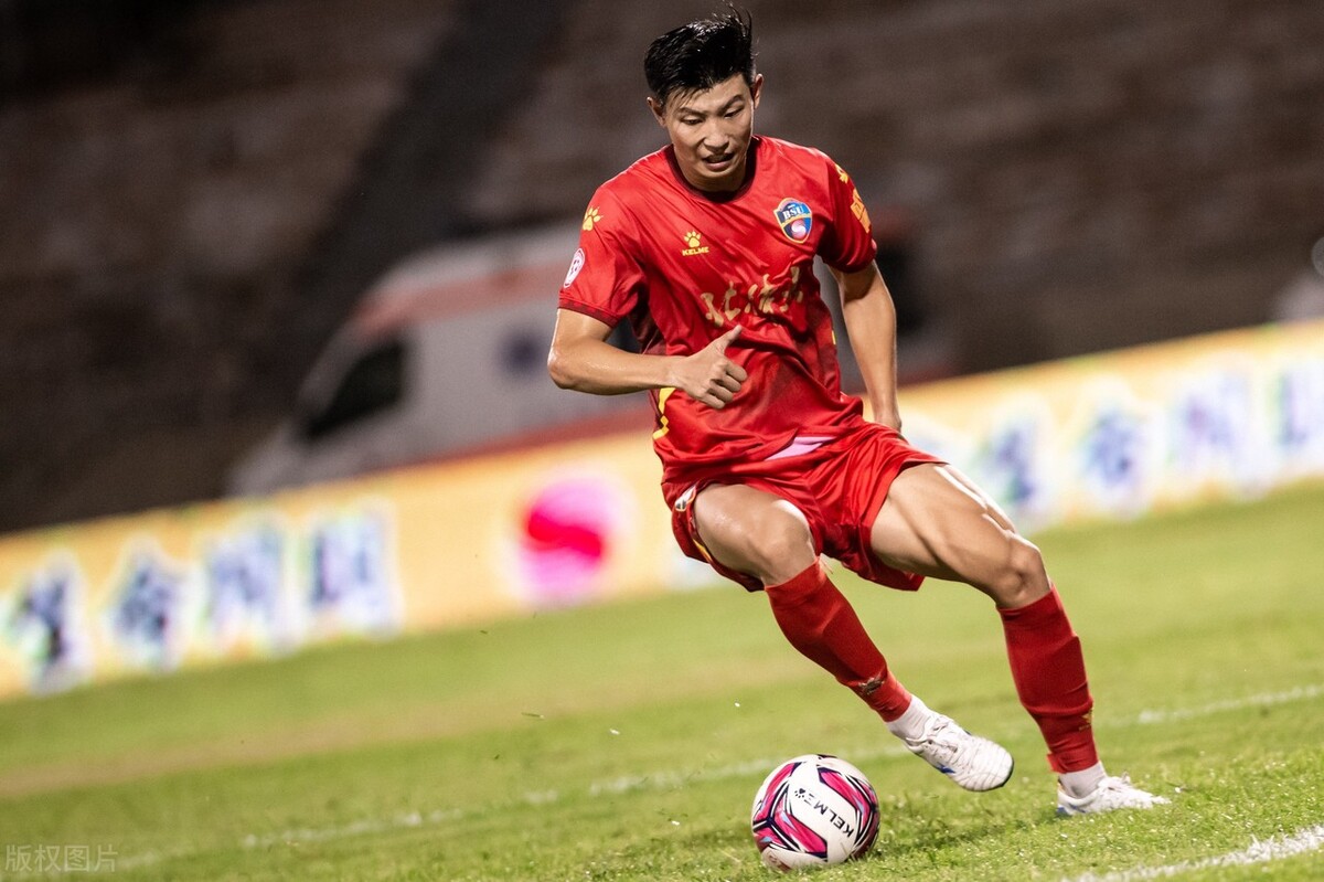 北体大足球精彩进球,中甲淄博蹴鞠最新消息