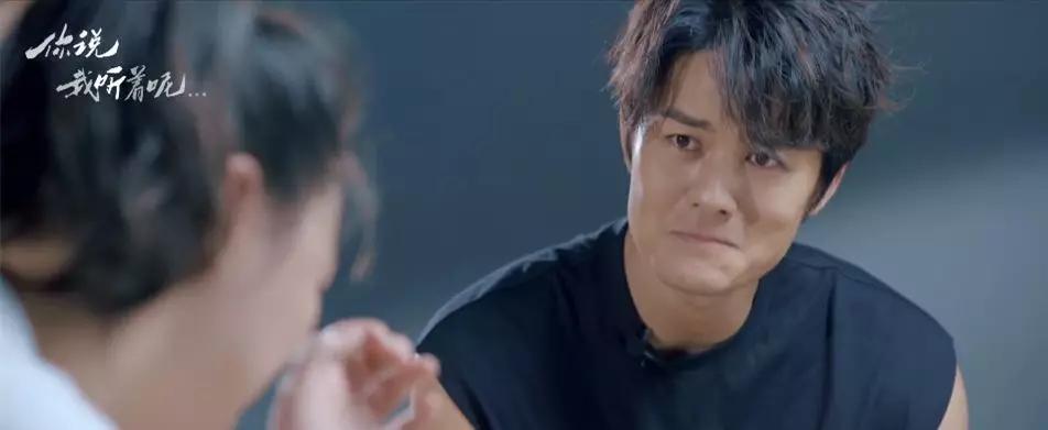 他曾是偶像歌手，拍电影赔光积蓄，回归后依然“不留后路”