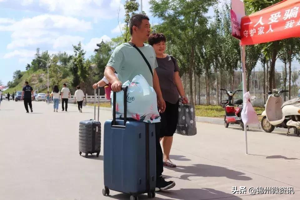 锦州渤海大学!爸妈,您还好吧?来渤大第23天,我挺好的