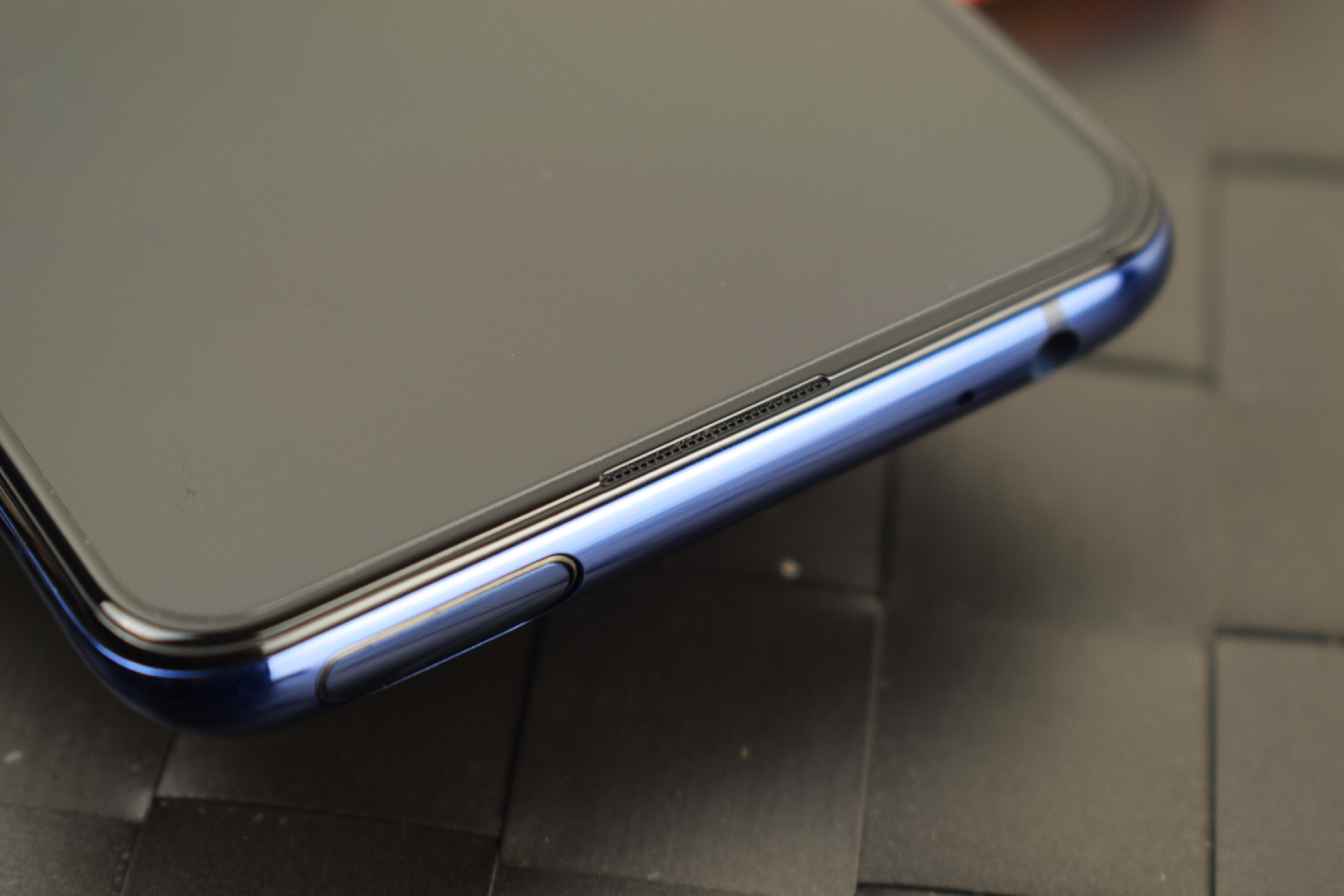 vivox27还能入手么,vivox27全方面测评