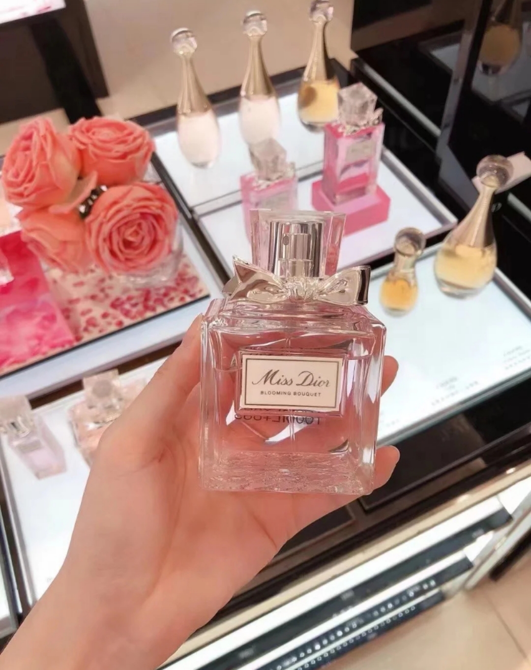 大牌香水哪款最好闻又持久女士,什么香水持久又好闻高级感又清淡