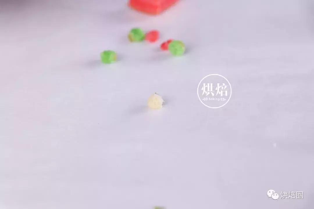 雪人蛋壳戚风,雪人蛋壳戚风教学