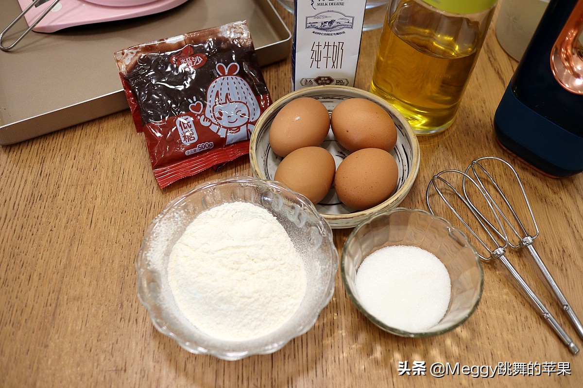 蛋糕卷不塌陷的方法,蛋糕卷怎样不开裂