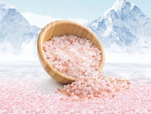 “非磨损性”专业美白牙膏白小齐首次亮相上海CBE，艳惊四座！