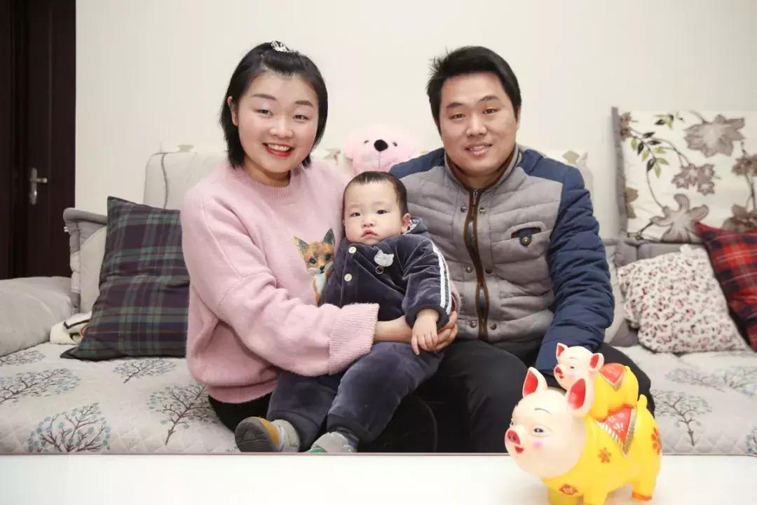 春节走访贫困户,走访新家人