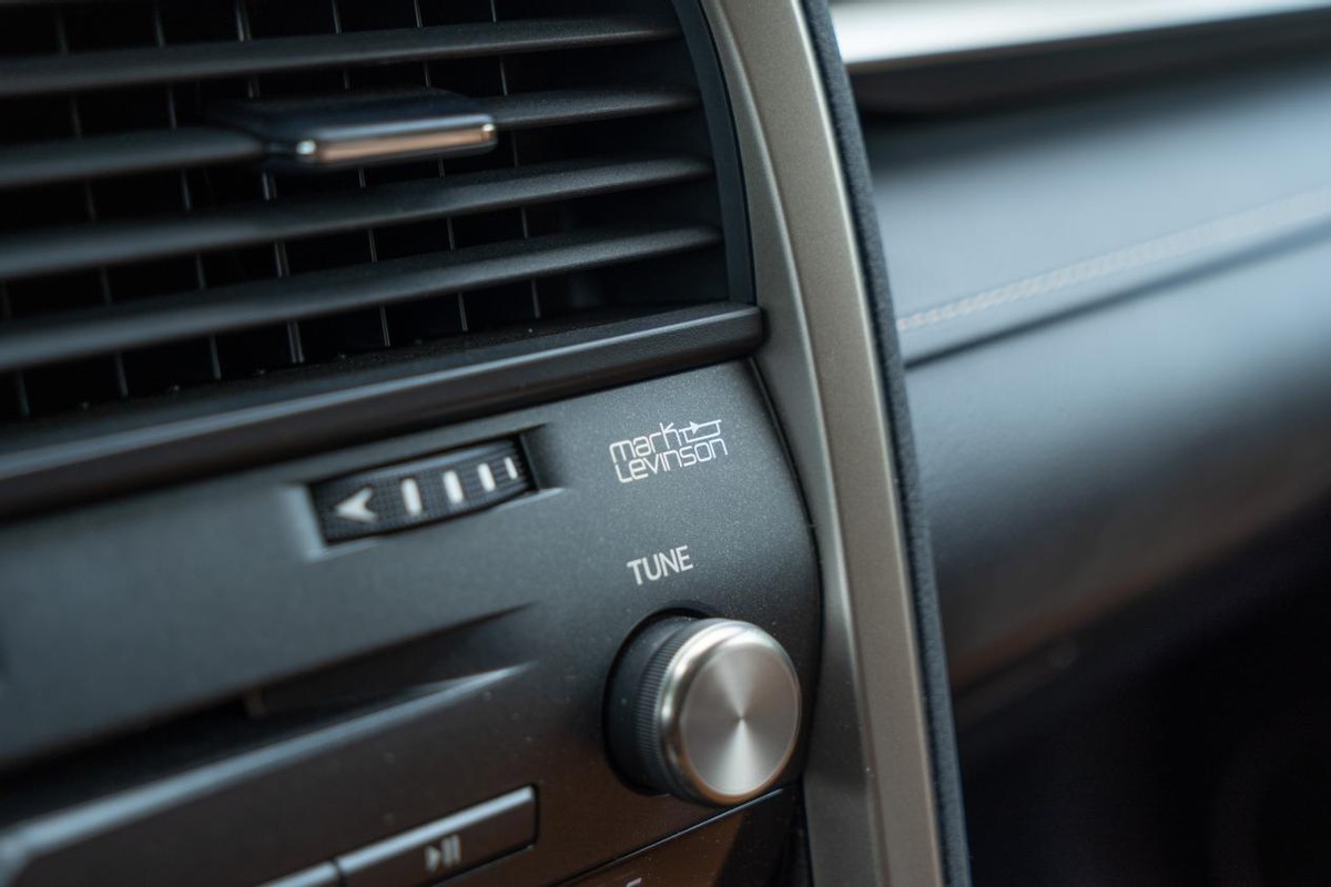 雷克萨斯rx450h试驾出售,雷克萨斯rx450hl七座深度测评