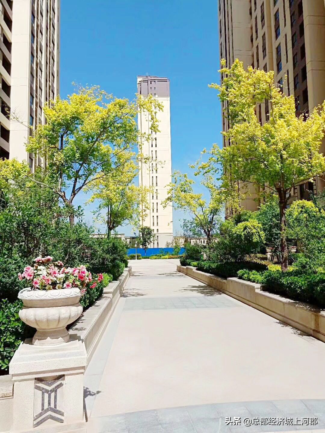 顶级一线河景房,一线河景房诗意生活依河而居