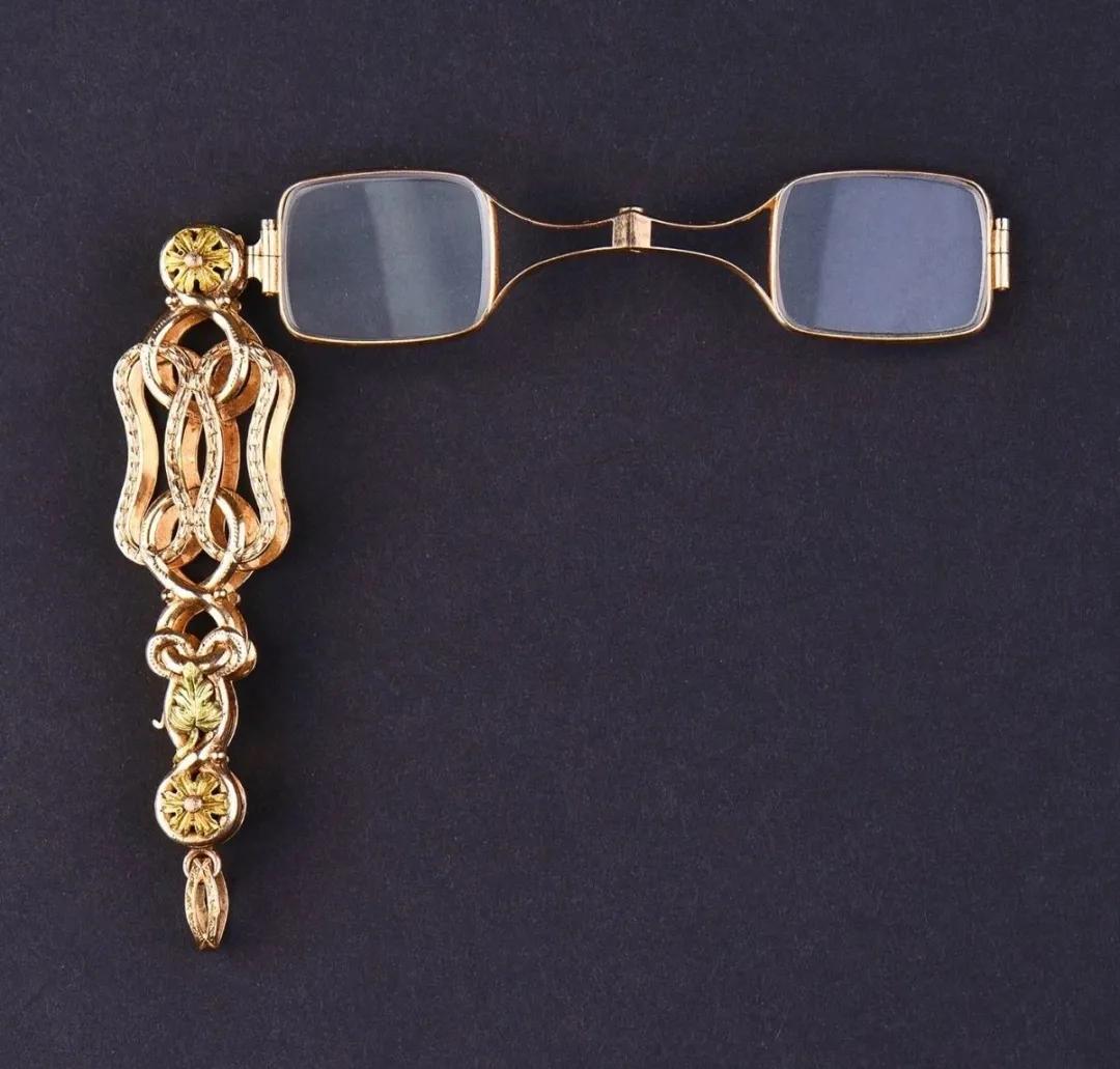 格蕾丝凯利是最美的人吗,格蕾丝凯利年轻照片