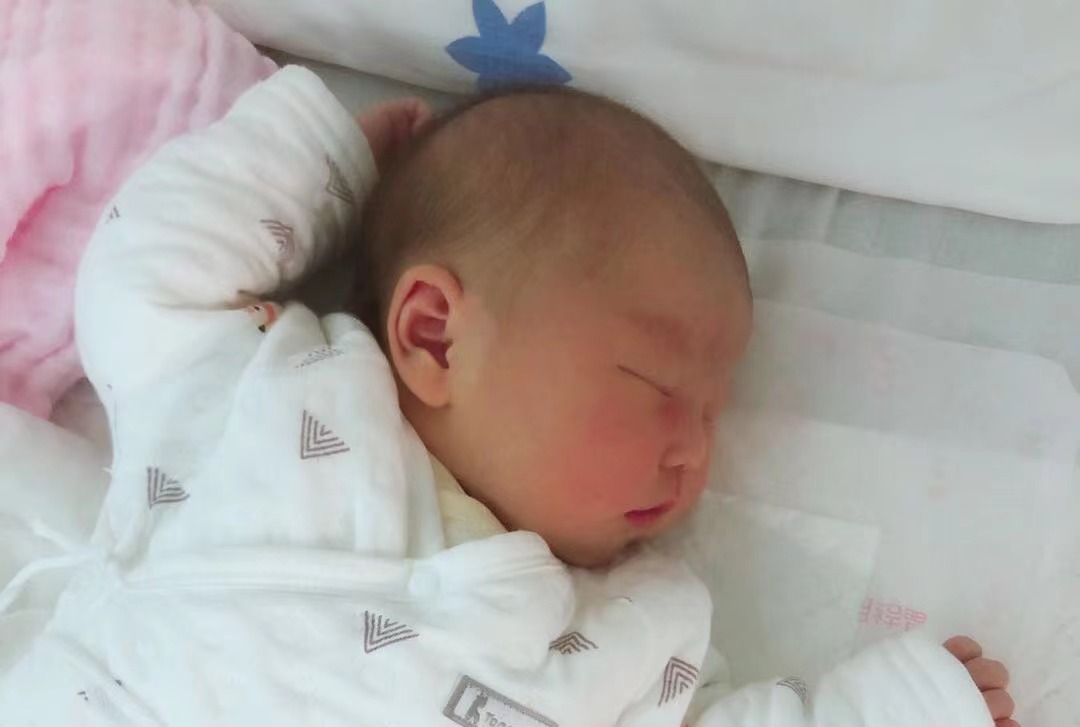 生孩子顺产难产压肚子痛,顺产妈妈告诉你生孩子到底有多痛