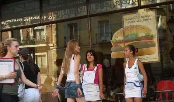 “欧洲*院妓**”西班牙，卖淫合法，如今成为全球跨国人口的贩卖中心