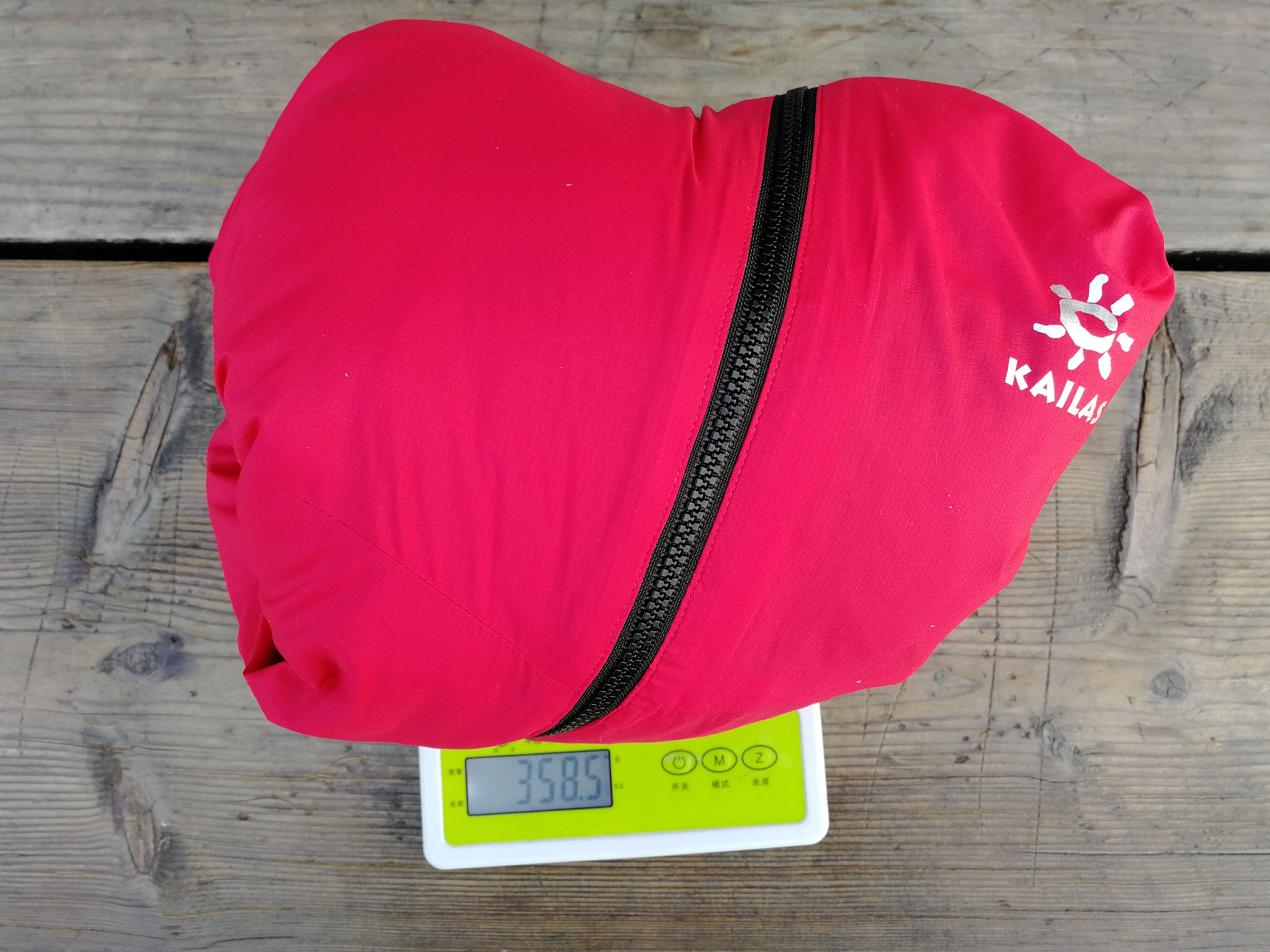 凯乐石山岳聚绒外套,防水户外外套