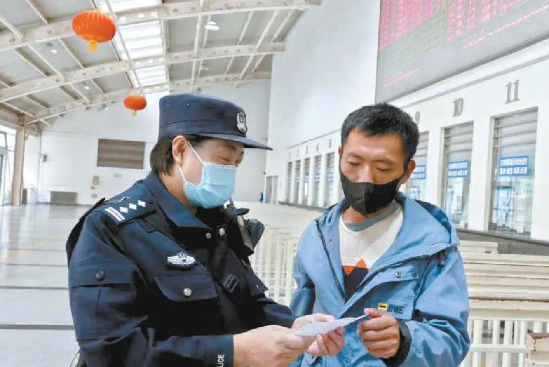 这里有许多故事的英文,纪念我们的每一个故事