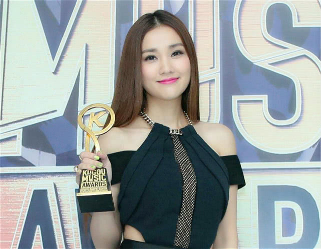 歌词走心触动人心的歌,让人心灵触动的十首歌歌词