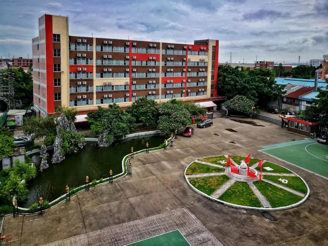 美邦艺直播｜师心传印·占晟导师冯华成色彩专场